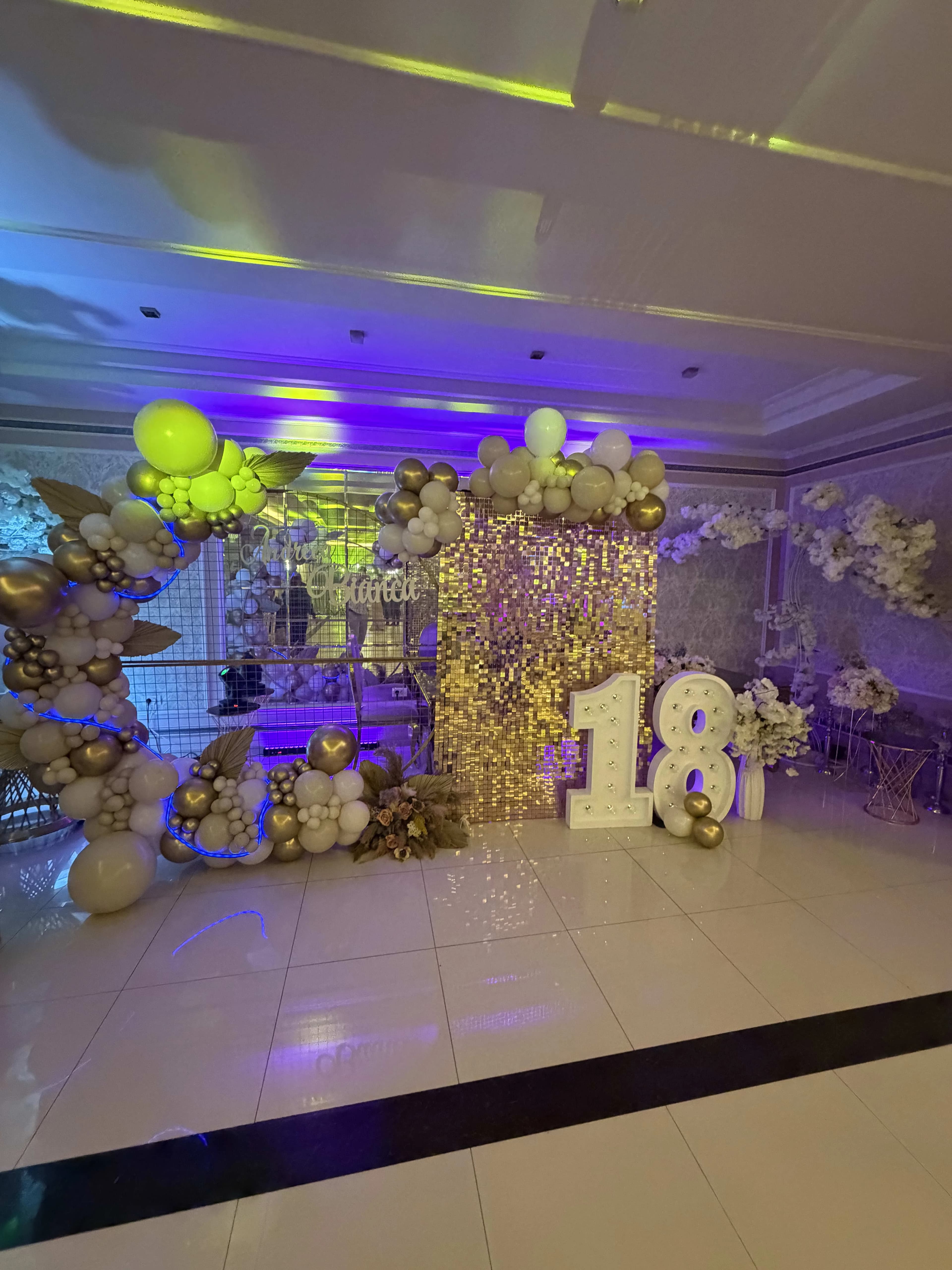 Pachet DJ - Decor - Cabina FOTO - MAJORAT