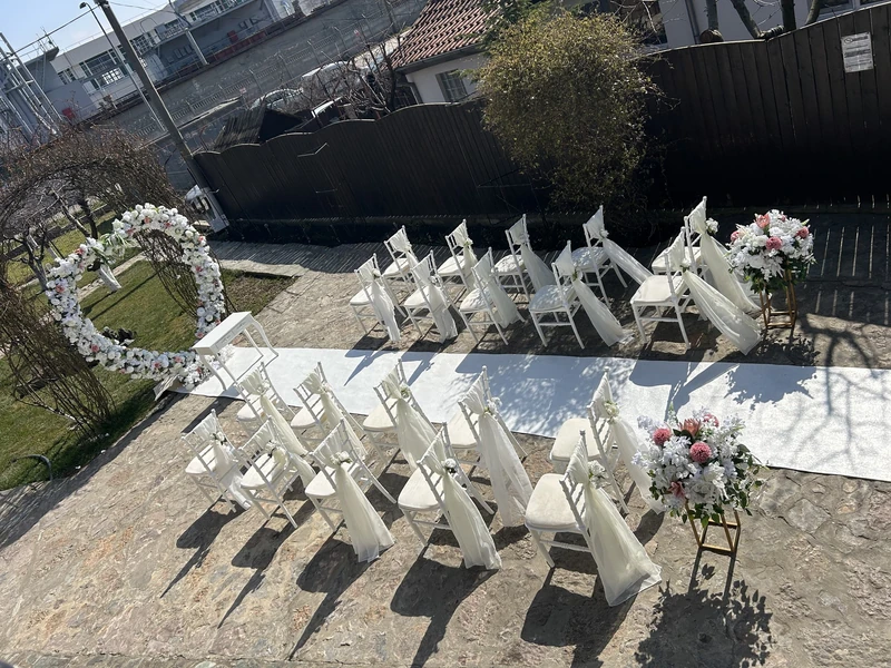 Cununie civila în aer liber