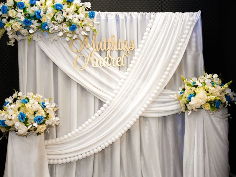 Photocorner - DJ - Fum și artificii - Povestea începe cu noi!